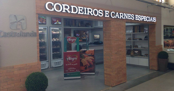 Um dos pontos turísticos mais visitados de Curitiba agora tem loja de varejo de carnes da Castrolanda