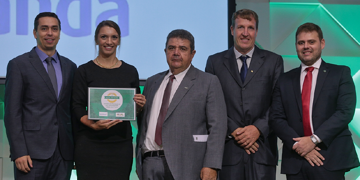 Castrolanda é premiada em Brasília com Selo Mais Integridade
